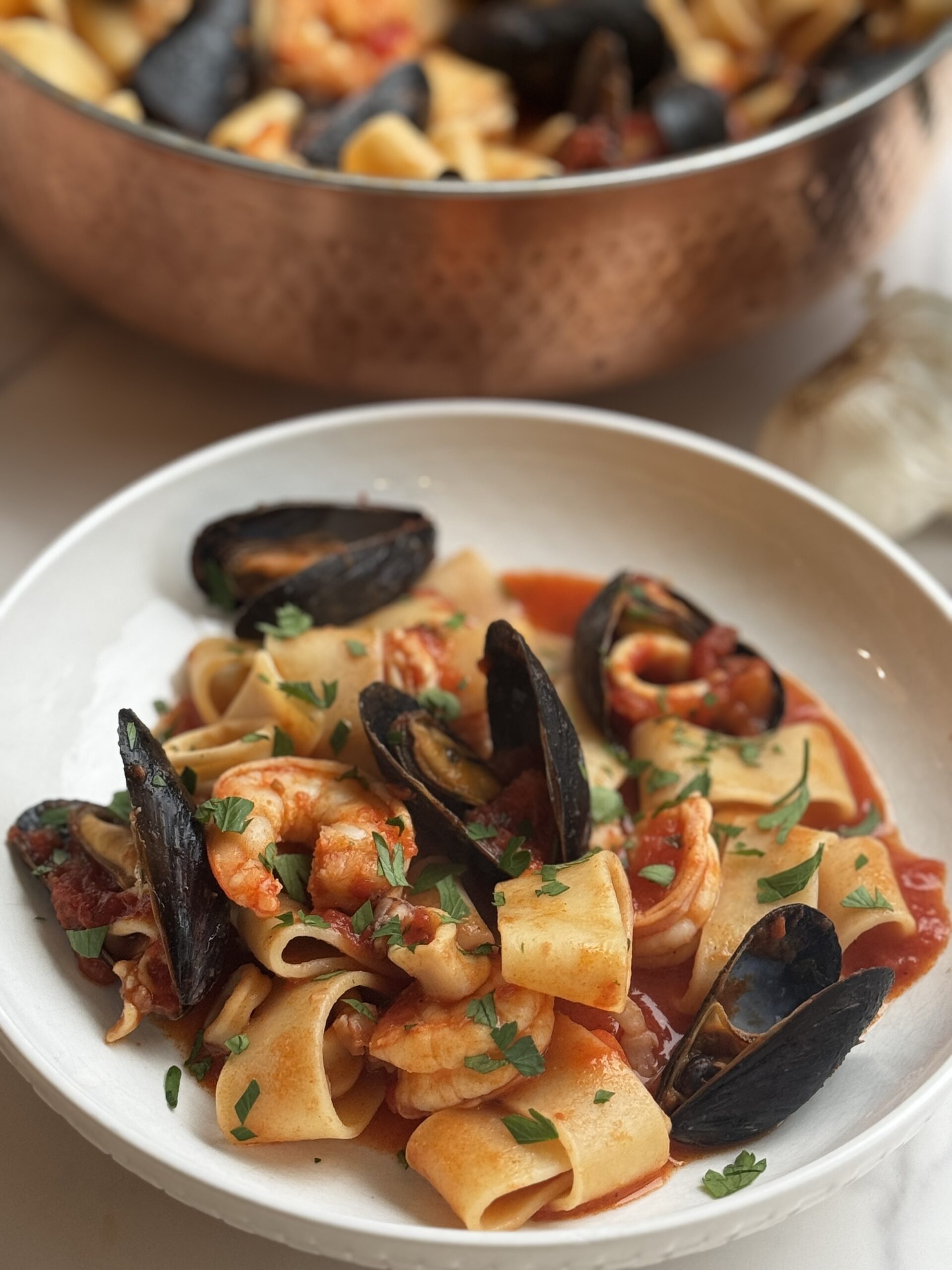 Pasta "Calamarata" ai frutti di mare