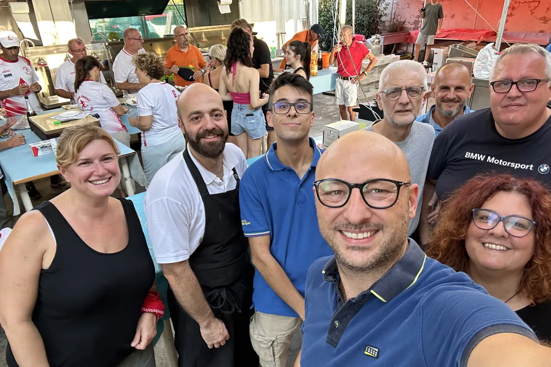 Lo staff e i volontari della festa